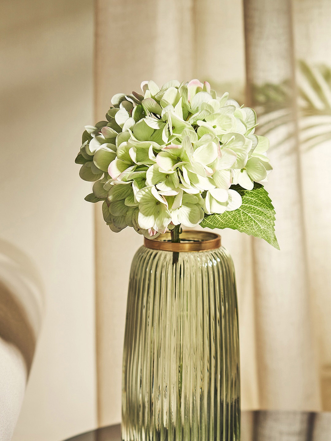 

Pure Home and Living White & Green Artificial Hydrangea Flowers