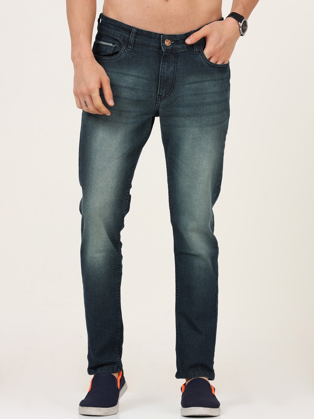 

VUDU Men Narrow Slim Fit Light Fade Stretchable Cotton Jeans, Navy blue