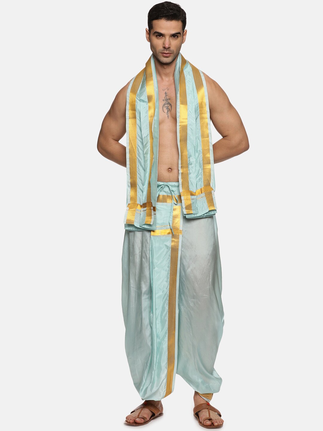 

Sethukrishna Men Mid-Rise Dhotipants With Angavastram, Blue