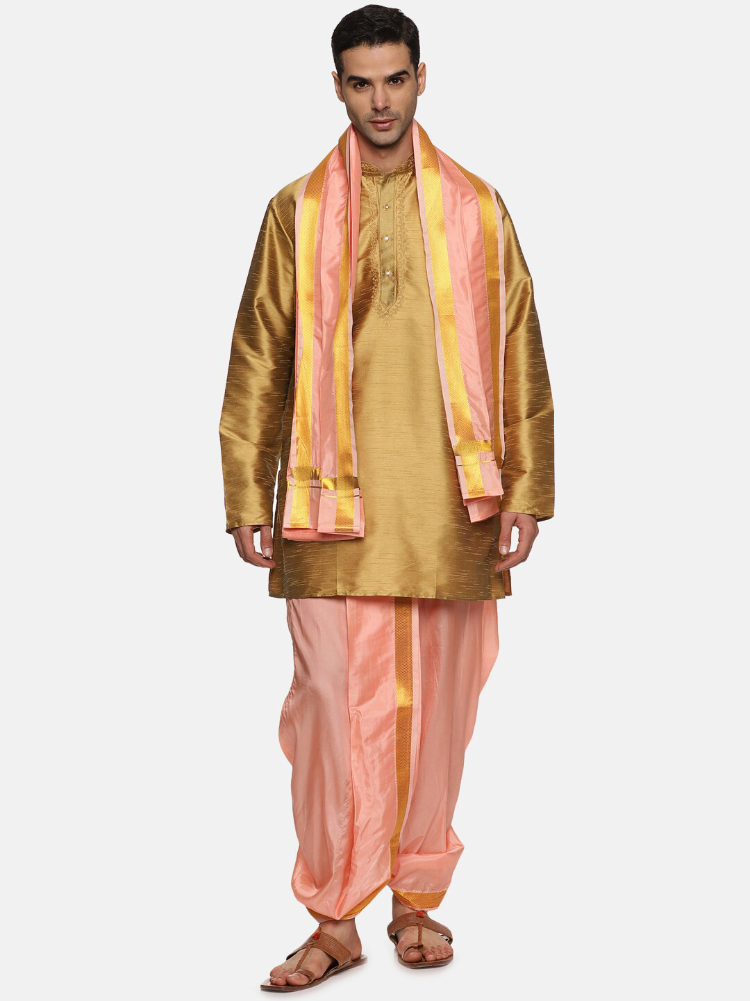 

Sethukrishna Men Mid-Rise Dhotipants With Angavastram, Peach