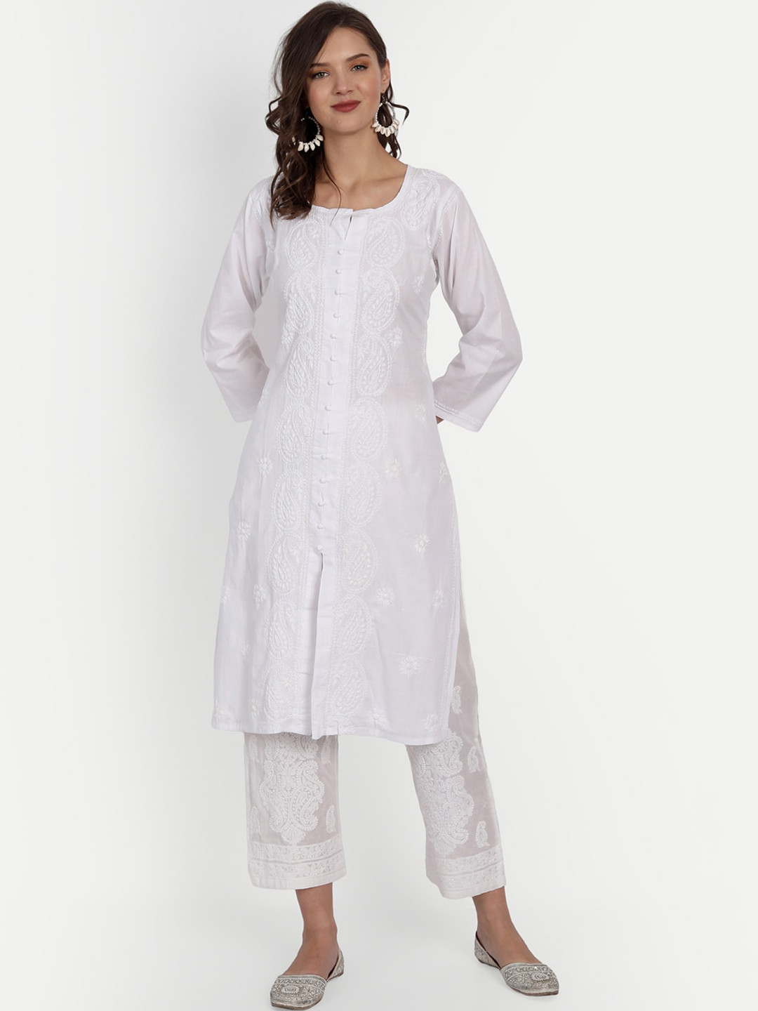 

Indiankala4u Paisley Embroidered Chikankari Straight Cotton Kurta, White