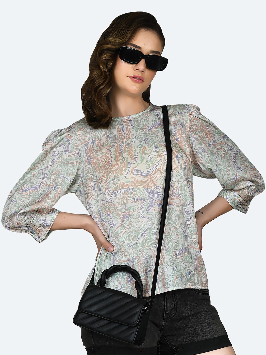 

Zink London Abstract Printed Cuffed Sleeves Regular Top, Off white