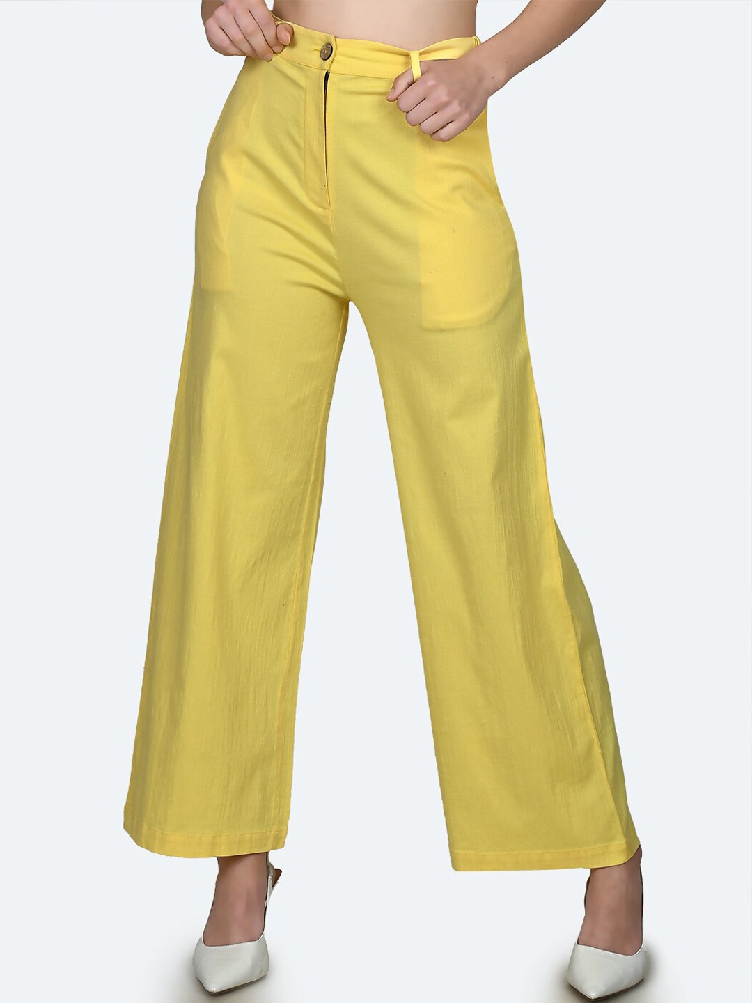 

Zink London Women Flat-Front High-Rise Parallel Trousers, Yellow