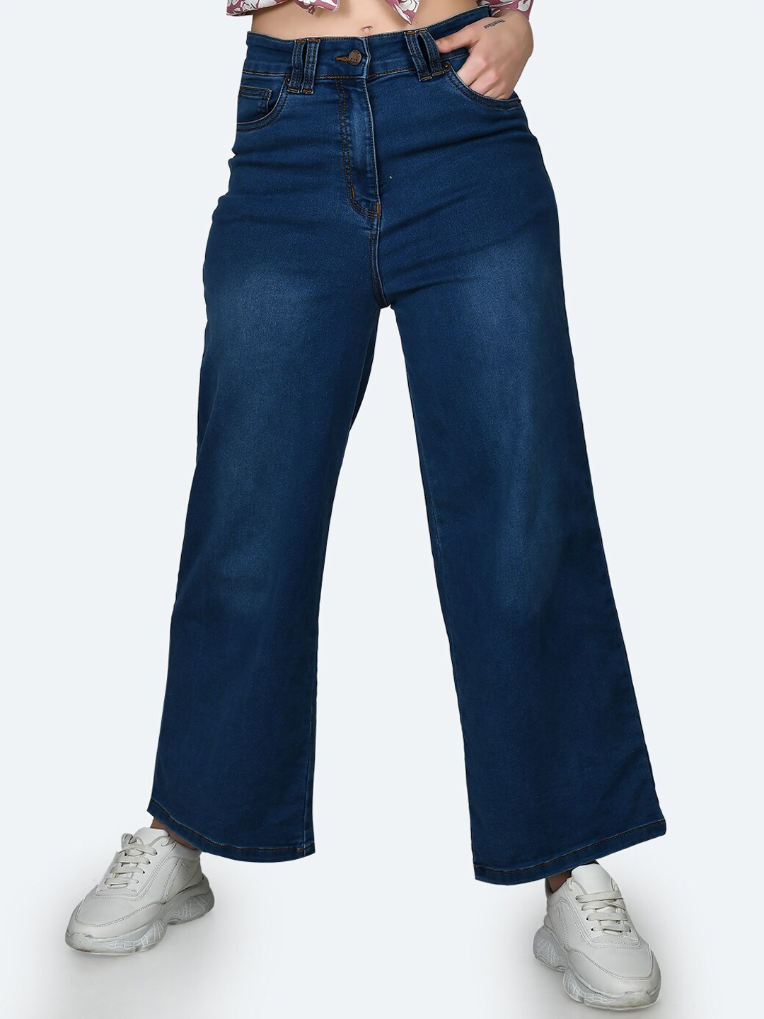 

Zink London Women High-Rise Light Fade Straight Fit Jeans, Blue