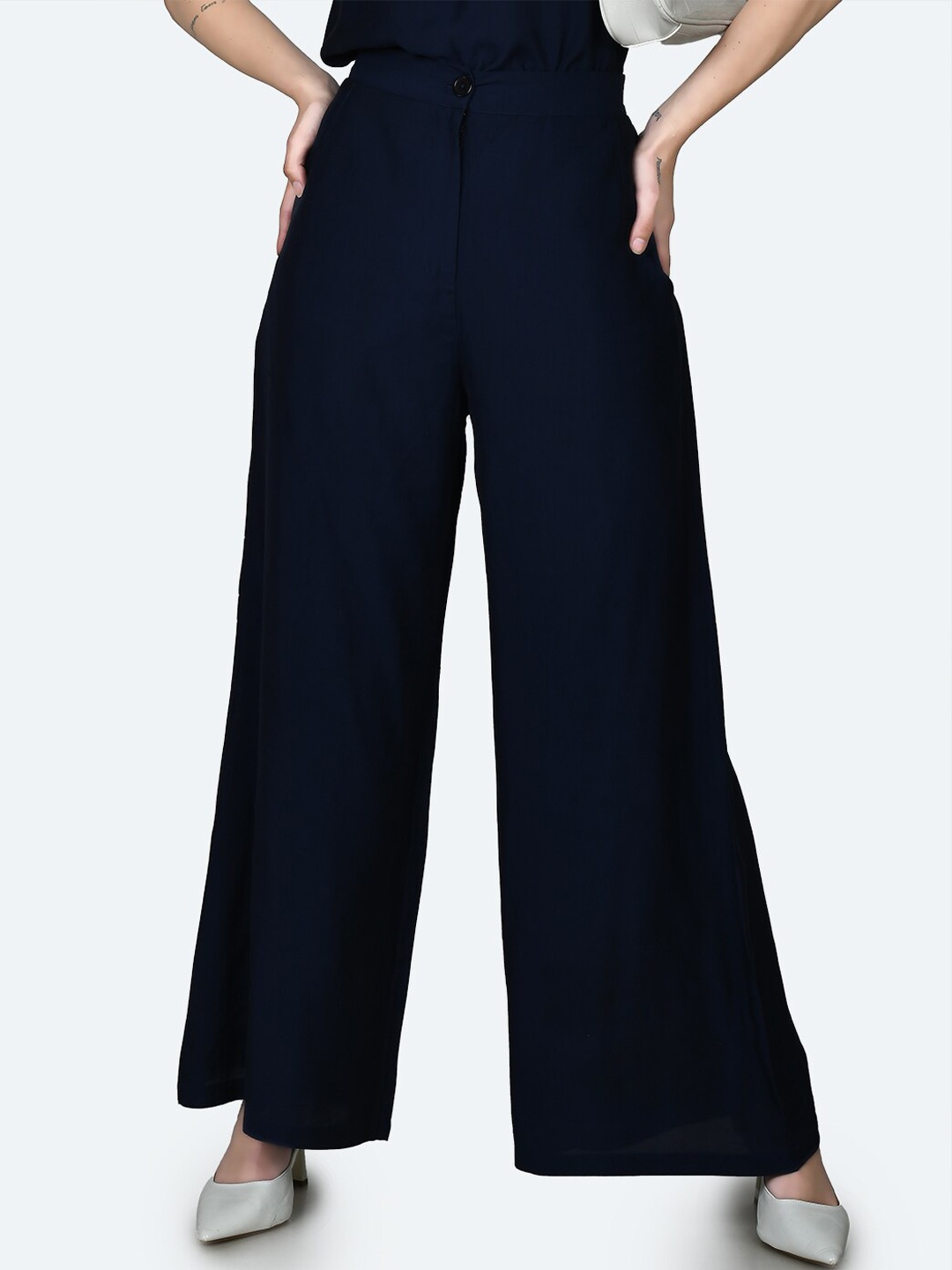 Zink London Women Blue High-Rise Parallel Trousers