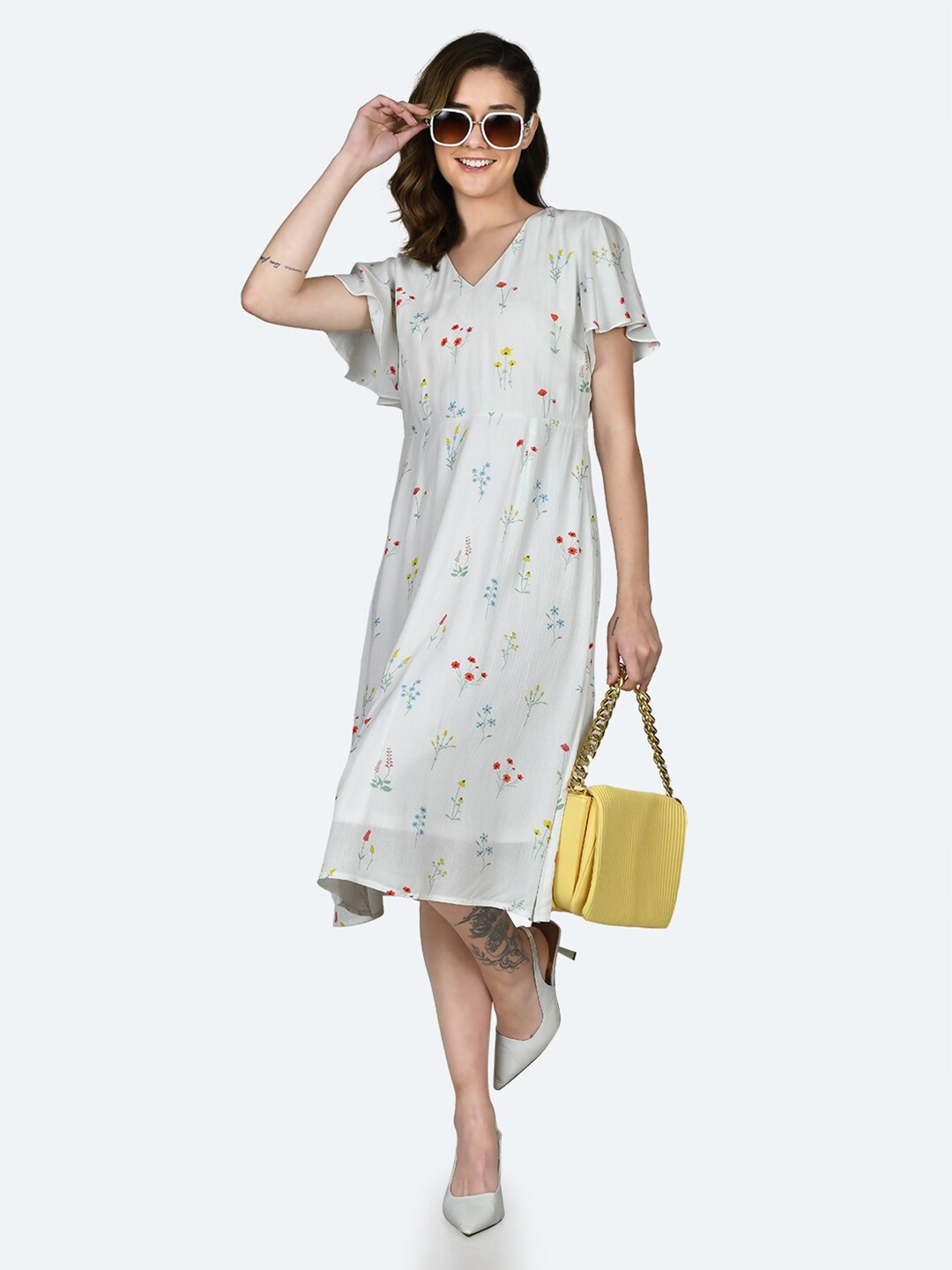 

Zink London V-Neck Floral Printed A-Line Midi Dress, White