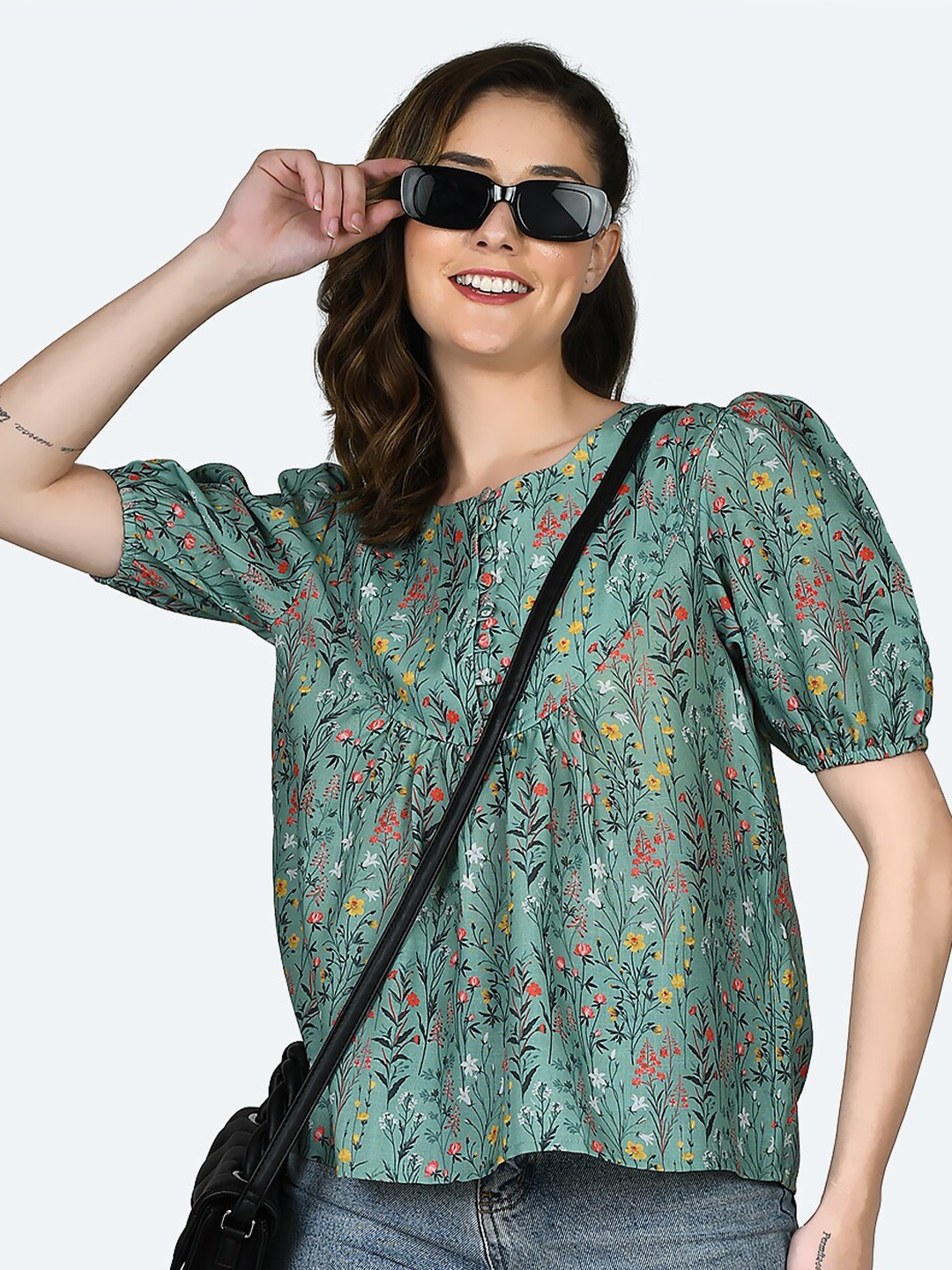 

Zink London Floral Printed Puff Sleeves Regular Top, Green