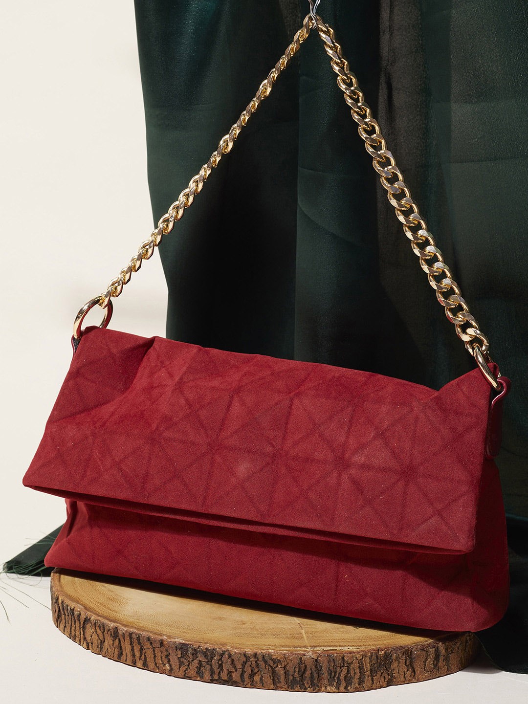 

HAUTE SAUCE by Campus Sutra Women Textured PU Handheld Bag, Red