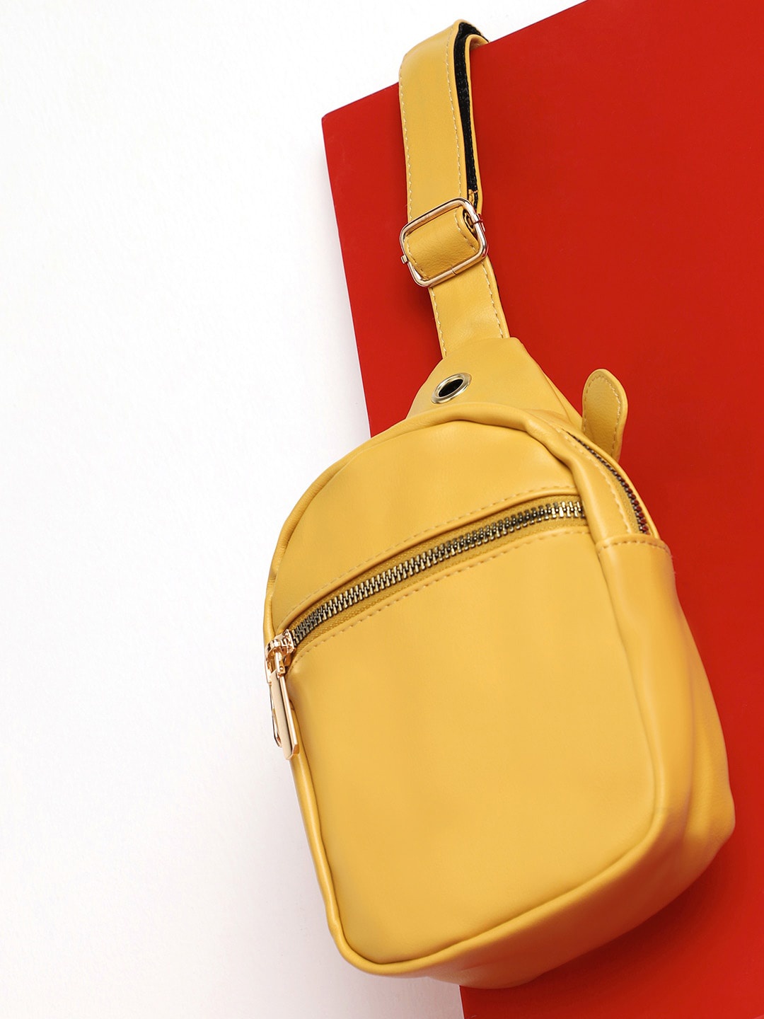 

HAUTE SAUCE by Campus Sutra Leather Waist Pouch, Mustard