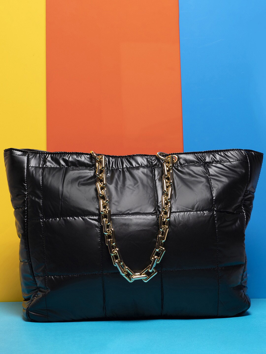 

HAUTE SAUCE by Campus Sutra Textured Structured Shoulder Bag, Black