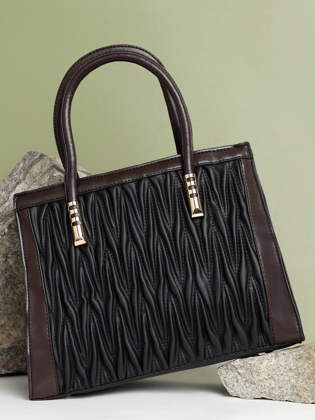 

HAUTE SAUCE by Campus Sutra Textured Handheld Bag With Pouch, Black