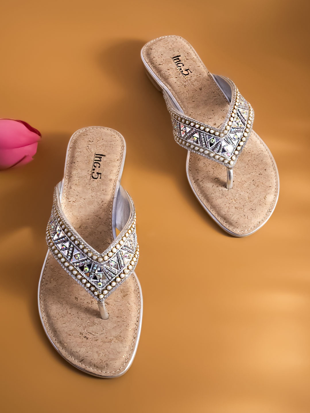 

Inc 5 Women Embellished One Toe Flats, Silver