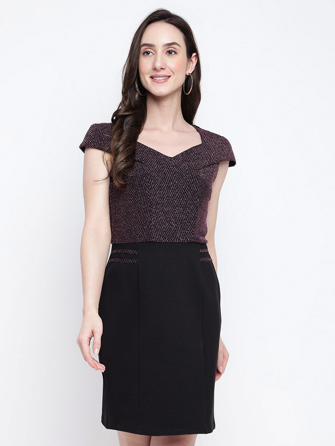 

Latin Quarters Square Neck Cap Sleeves Sheath Dress, Pink