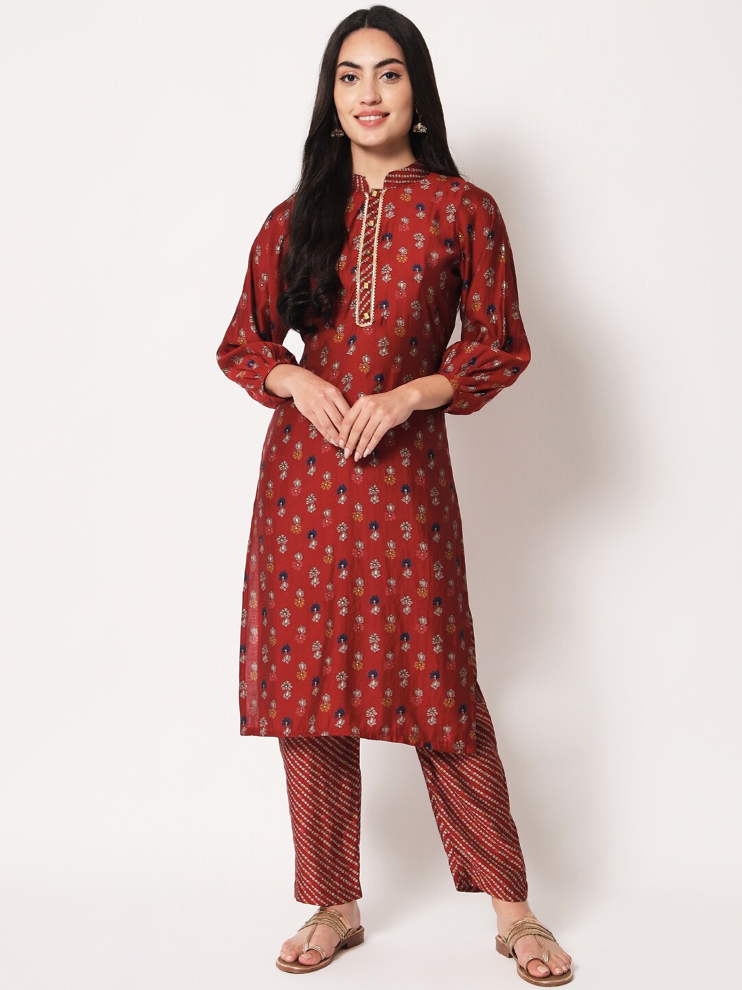 

SHUBHVASTRA Floral Printed Gotta Patti Chanderi Silk Kurta with Trousers, Red