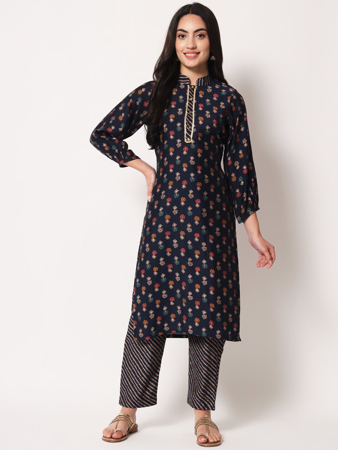 

SHUBHVASTRA Floral Printed Mandarin Collar Gotta Patti Kurta with Trousers, Blue