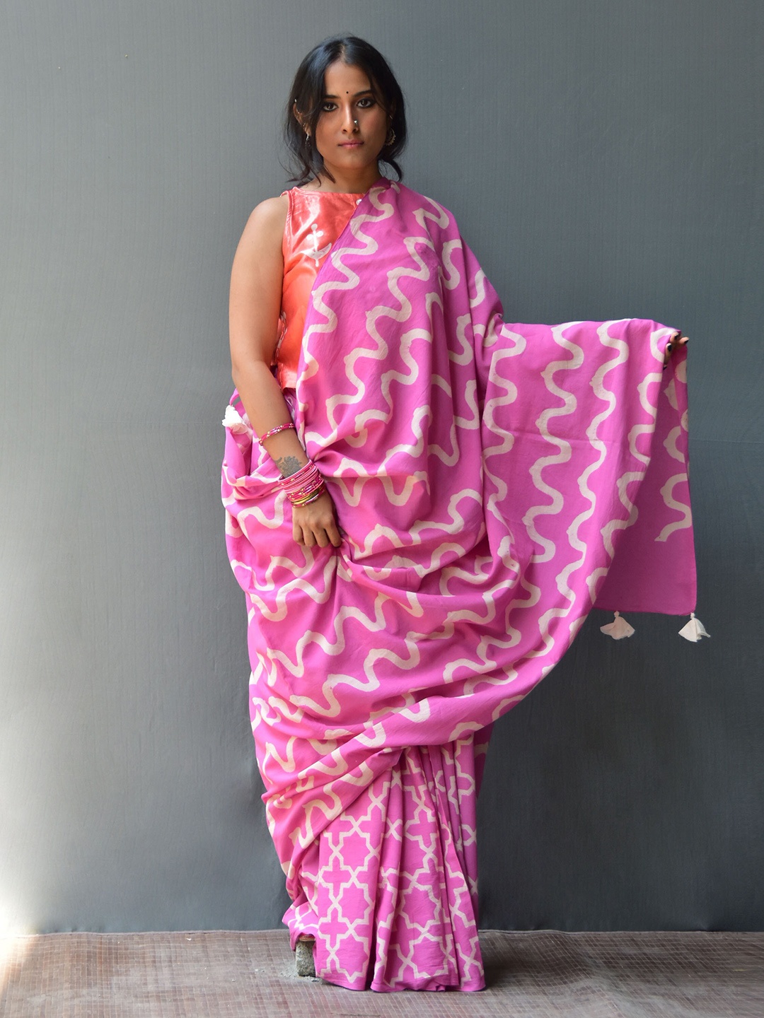 

Chidiyaa Pure Cotton Block Print Saree With Tassels, Pink