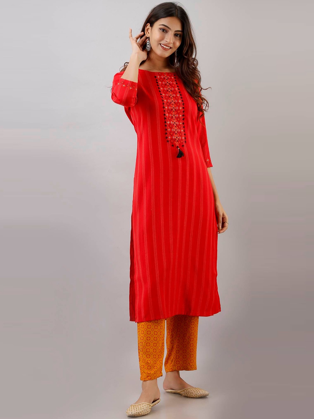 

Nehamta Striped Kantha Work Kurta with Trousers, Red