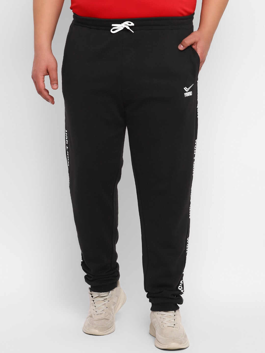 

Yuuki Men Plus Size Regular-Fit Rapid Dry Cotton Joggers, Black