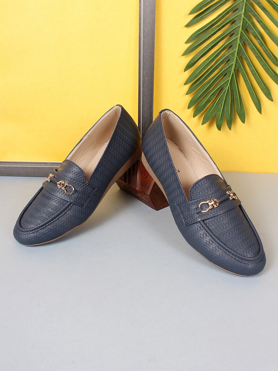 DressBerry Women Round Toe Slip On Loafers, Blue