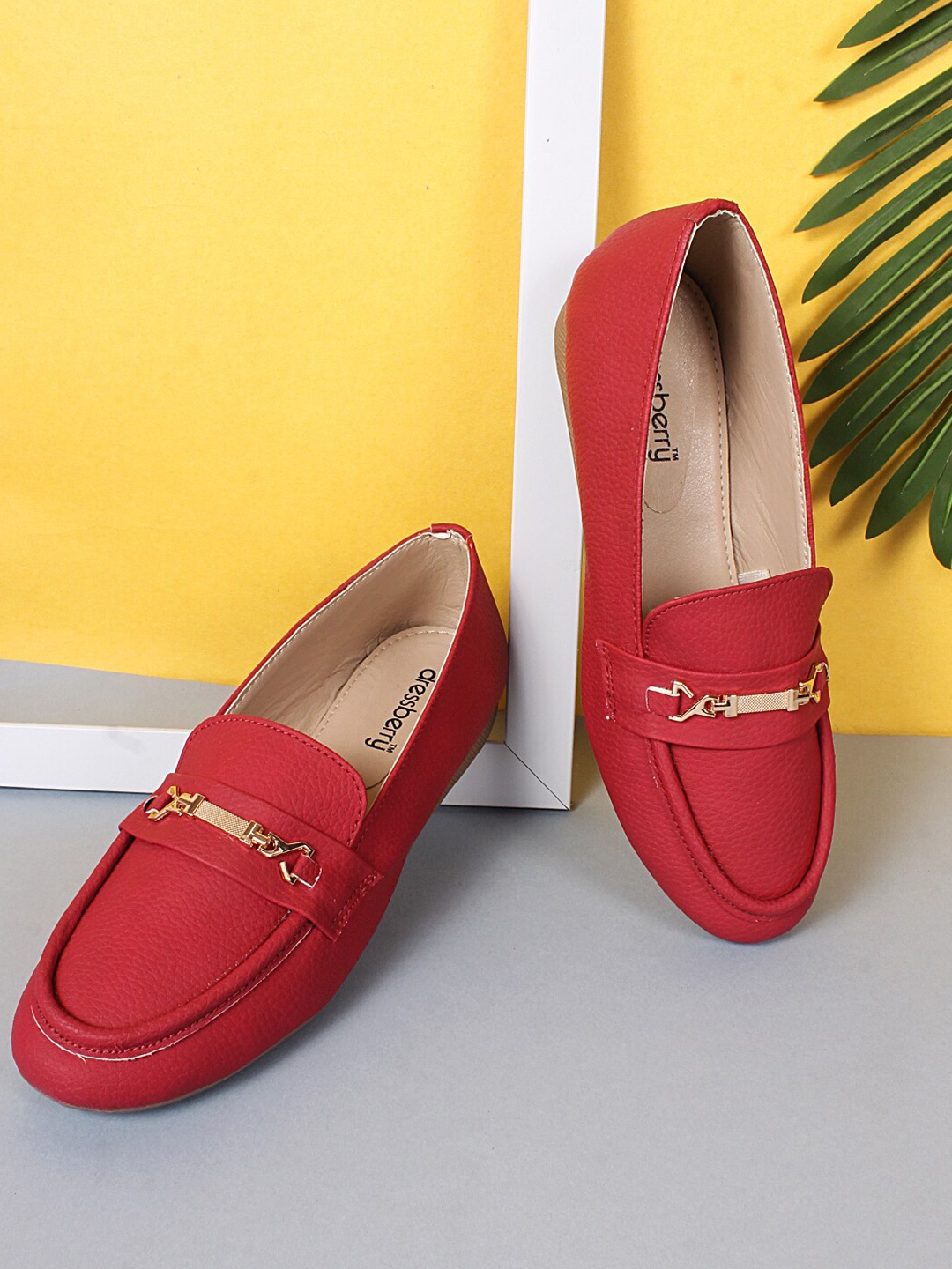 

DressBerry Women Textured Embellished Air Max Horsebit Loafers, Red