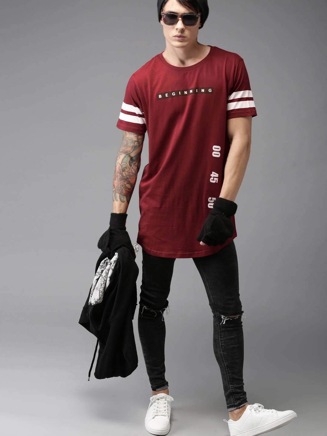 

Moda Rapido Men Maroon Printed Round Neck Longline T-shirt