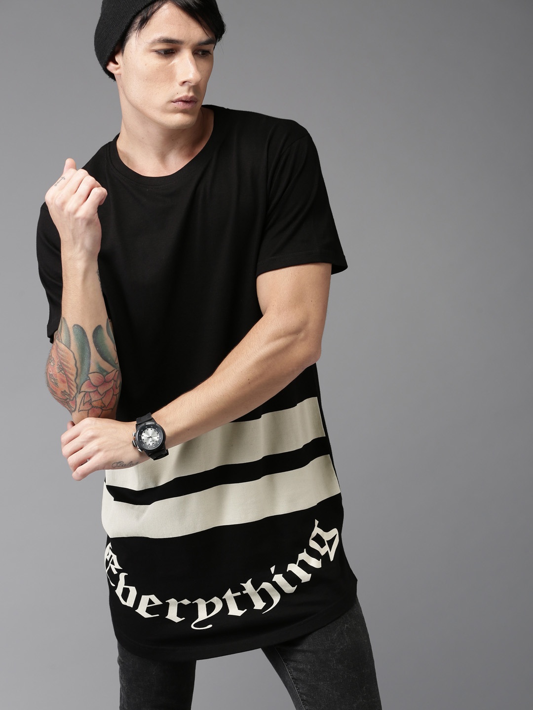 

Moda Rapido Men Black Printed Round Neck Longline Pure Cotton T-shirt
