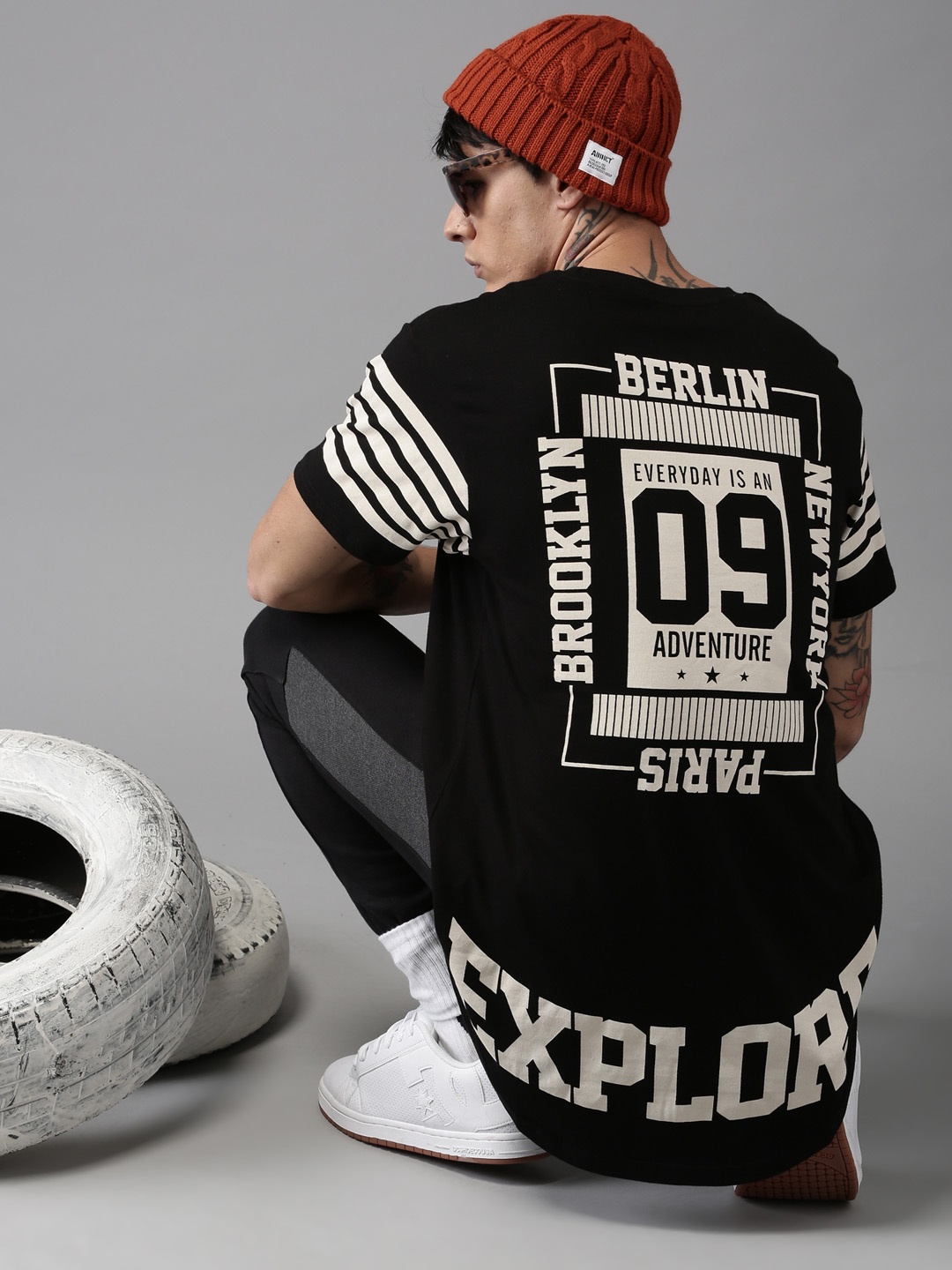 

Moda Rapido Men Black Solid Longline T-shirt