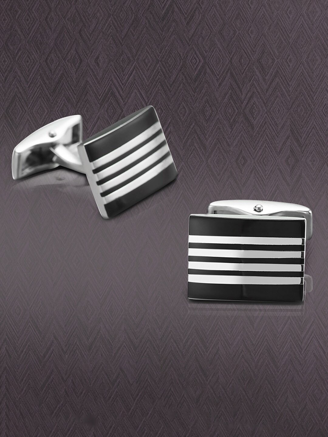 

Peora Men Silver-Plated Textured Square Cufflinks