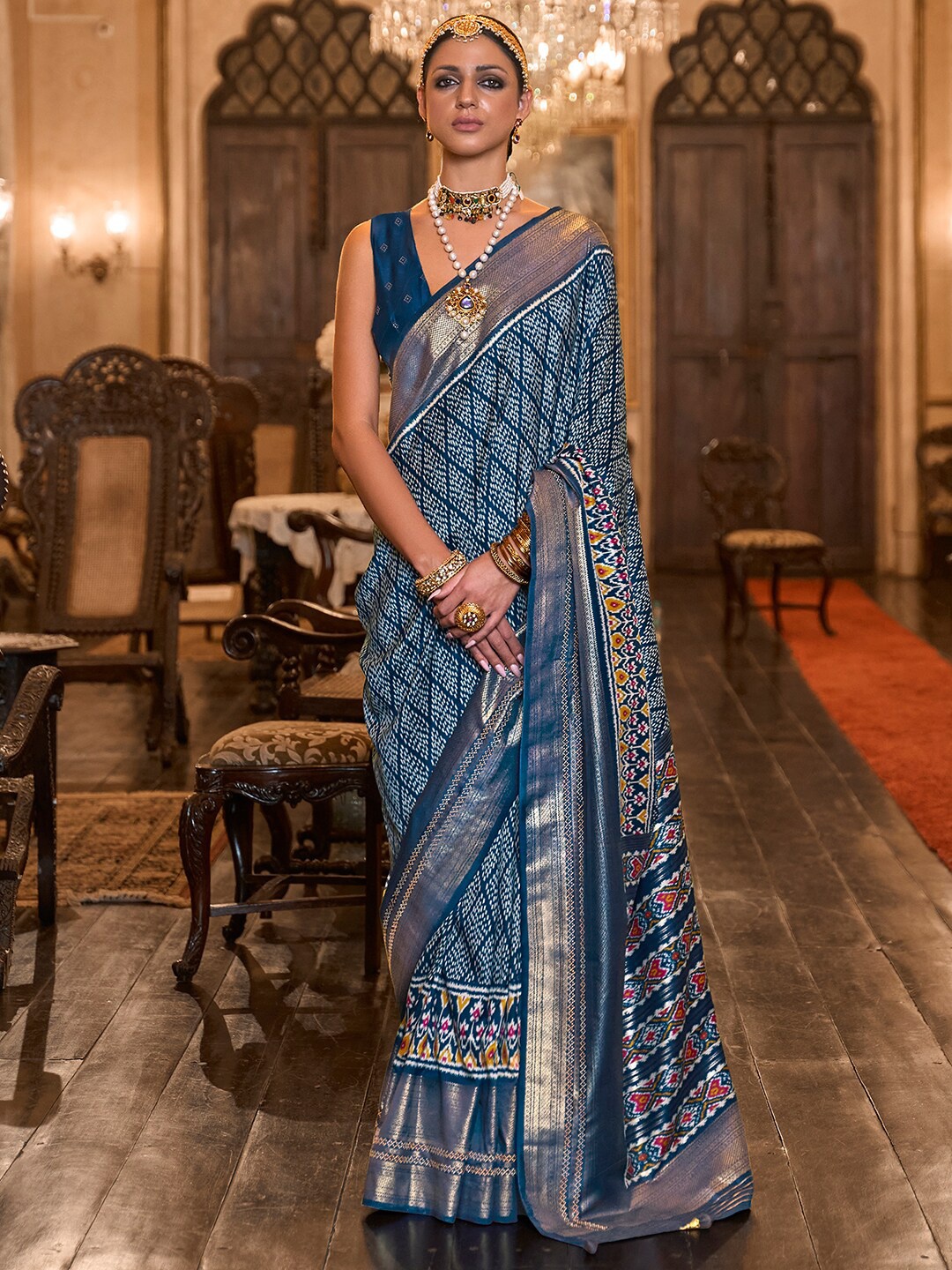 

Anouk Embellished Geometric Motifs Woven Design Pochampally Saree, Blue