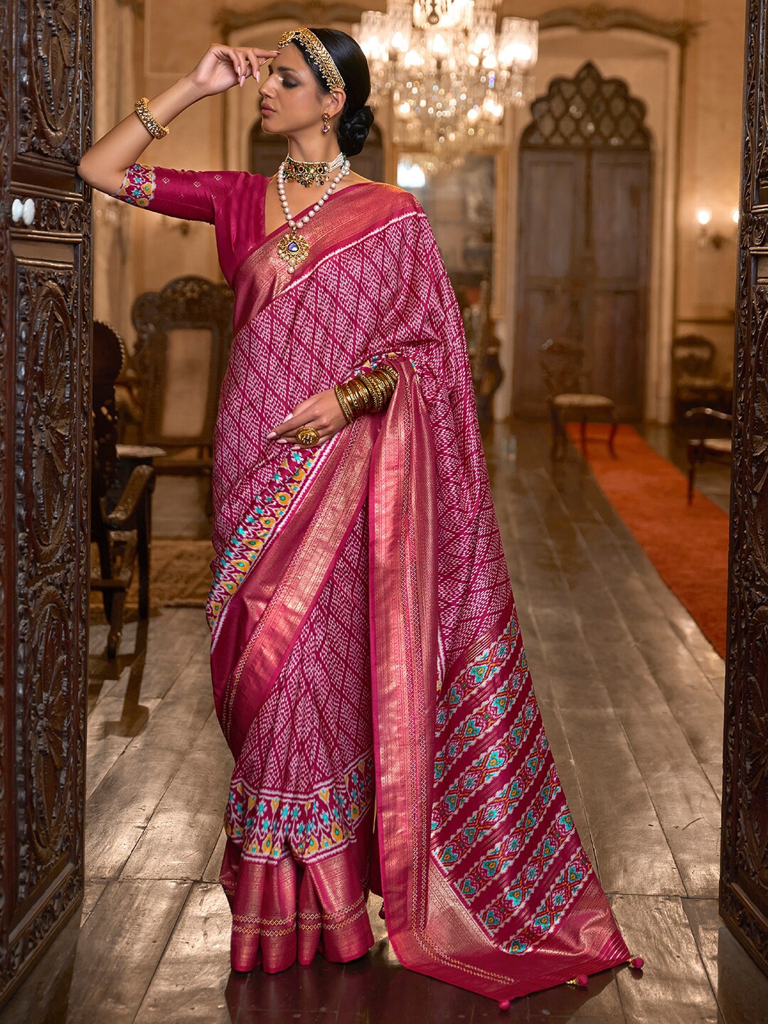 

Anouk Embellished Geometric Motifs Woven Design Pochampally Saree, Pink