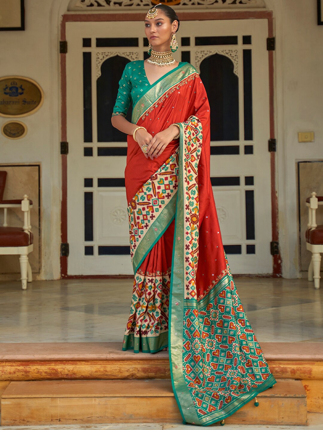 

Anouk Embellished Ethinic Motif Pochampally Saree, Red