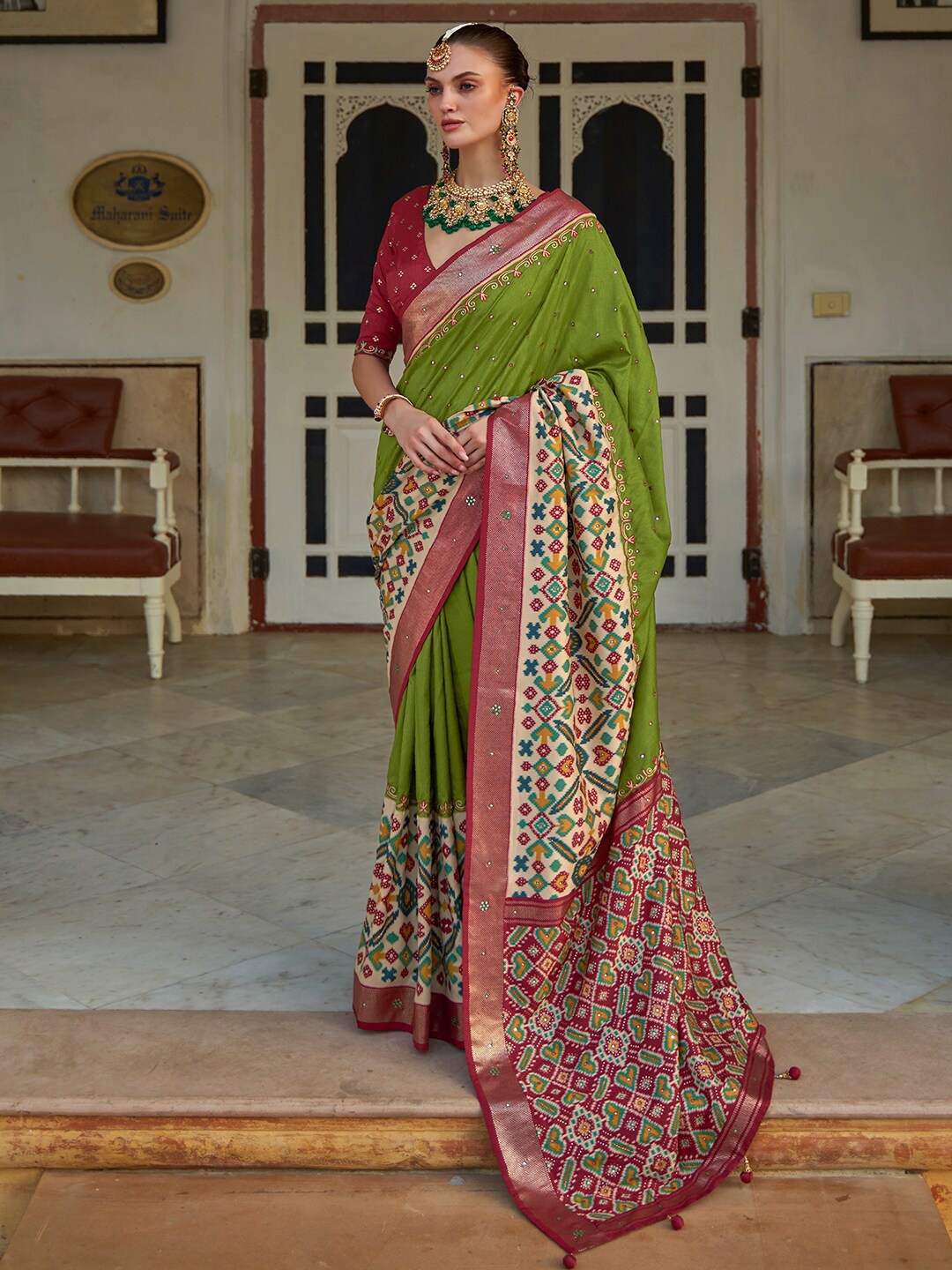 Anouk Ethnic Motifs Printed Mirror Work Pochampally Saree, Green