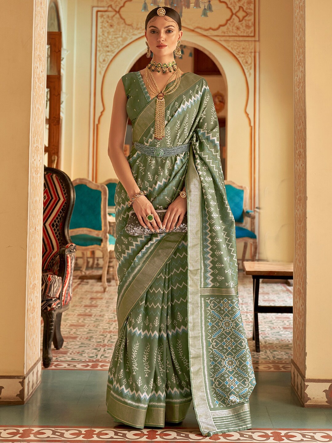 

Anouk Silk Blend Ikat Saree, Olive