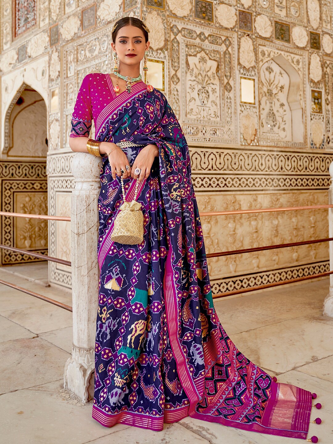 

Anouk Ethnic Motifs Printed Patola Saree, Navy blue