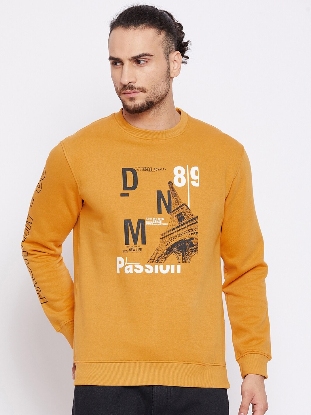 

Cantabil Men Printed Fleece Sweatshirt, Mustard