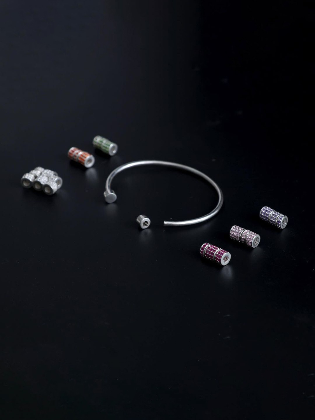 

HIFLYER JEWELS Women Sterling Silver American Diamond Antique Cuff Bracelet, Pink