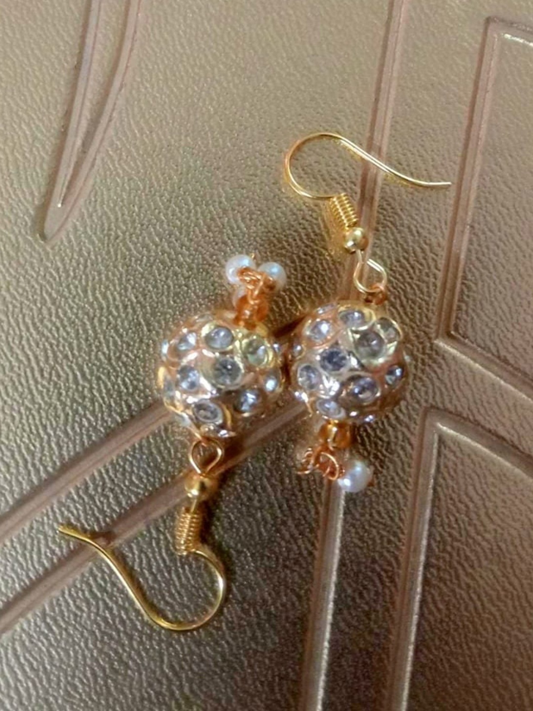 

Runjhun Gold-Plated Stone-Studded & Beaded Contemporary Drop Earrings, White