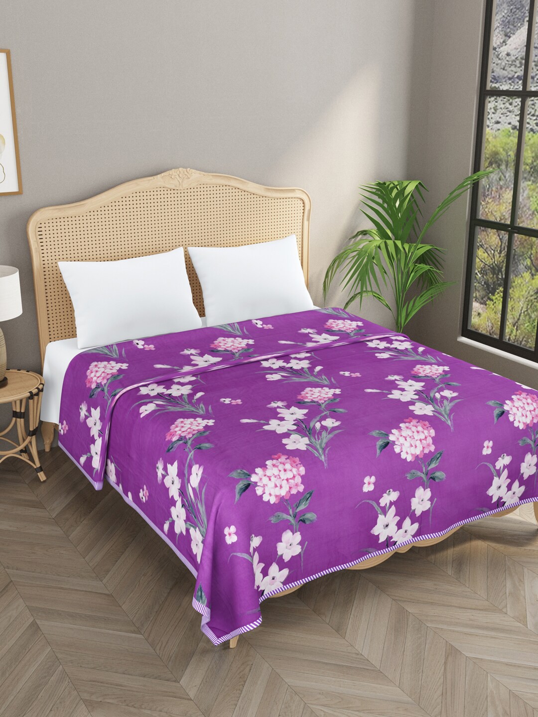 

Gulaab Jaipur Purple & Pink Floral Summer 300 GSM Double Bed Dohar