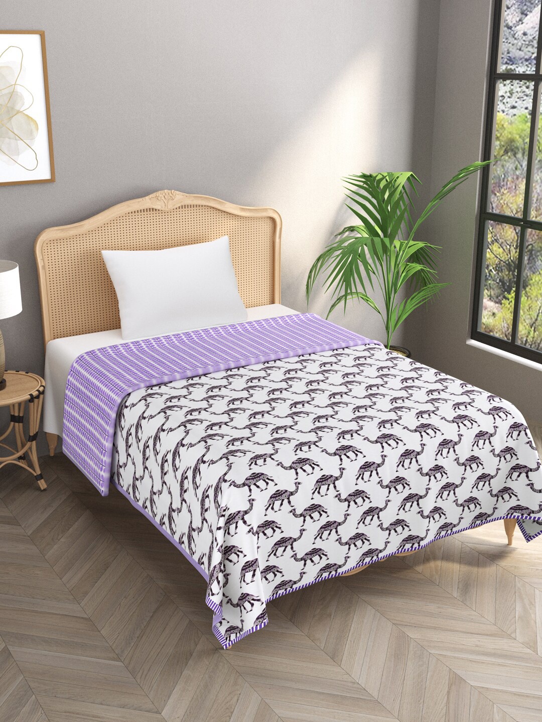 

Gulaab Jaipur White & Purple Summer 300 GSM Single Bed Dohar