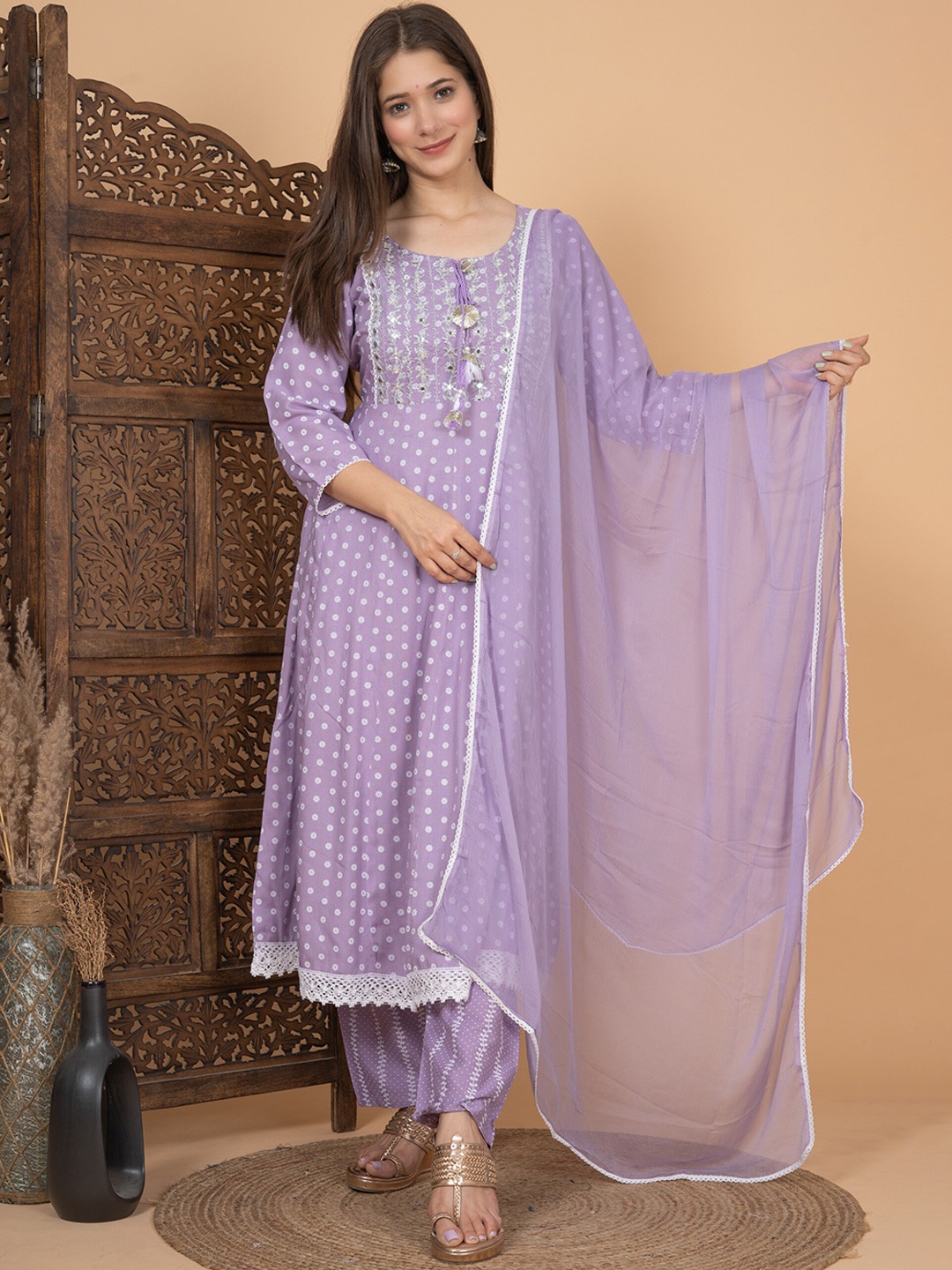 

SINGNI Floral Printed Mirror Work Kurta with Trousers & With Dupatta, Lavender