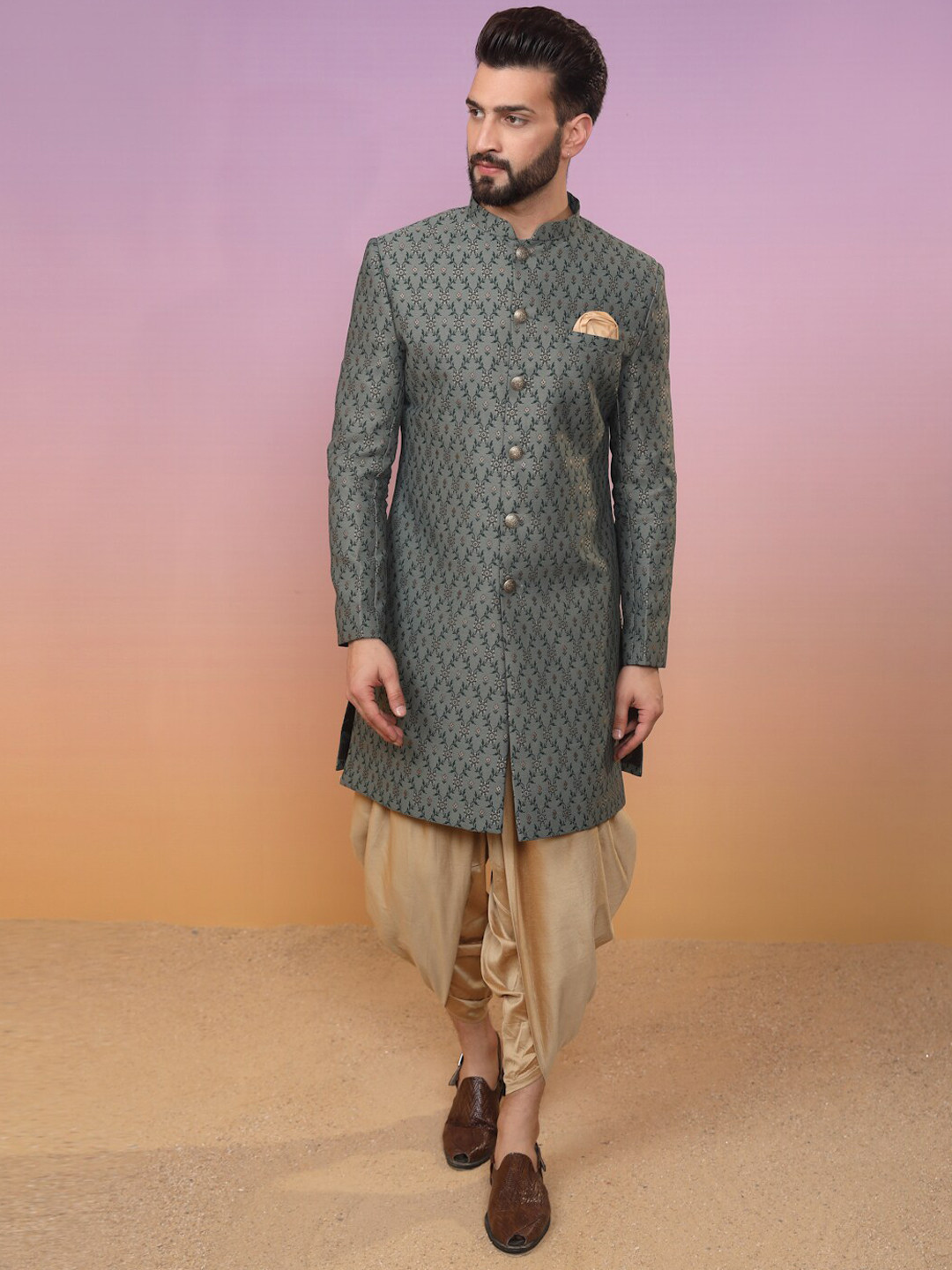 

KISAH Men Woven Design Straight Indowestern Sherwani Set, Green