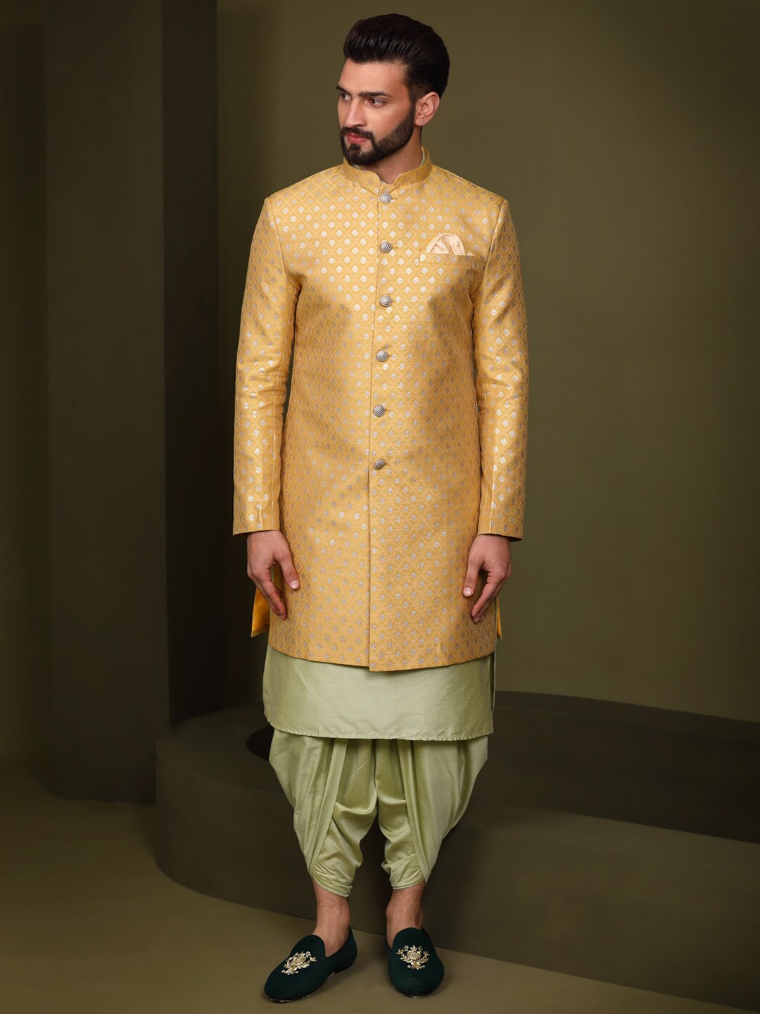 

KISAH Men Woven Design Straight Indowestern Sherwani Set, Mustard