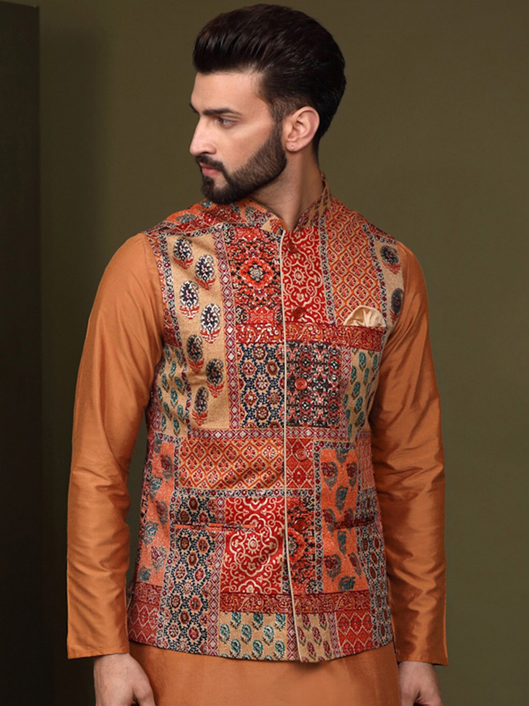

KISAH Men Printed Zari Regular Fit Nehru Jacket, Red