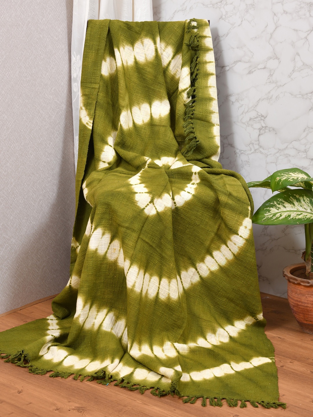 

Gulaab Jaipur Green Tie & Dye Cotton Throw