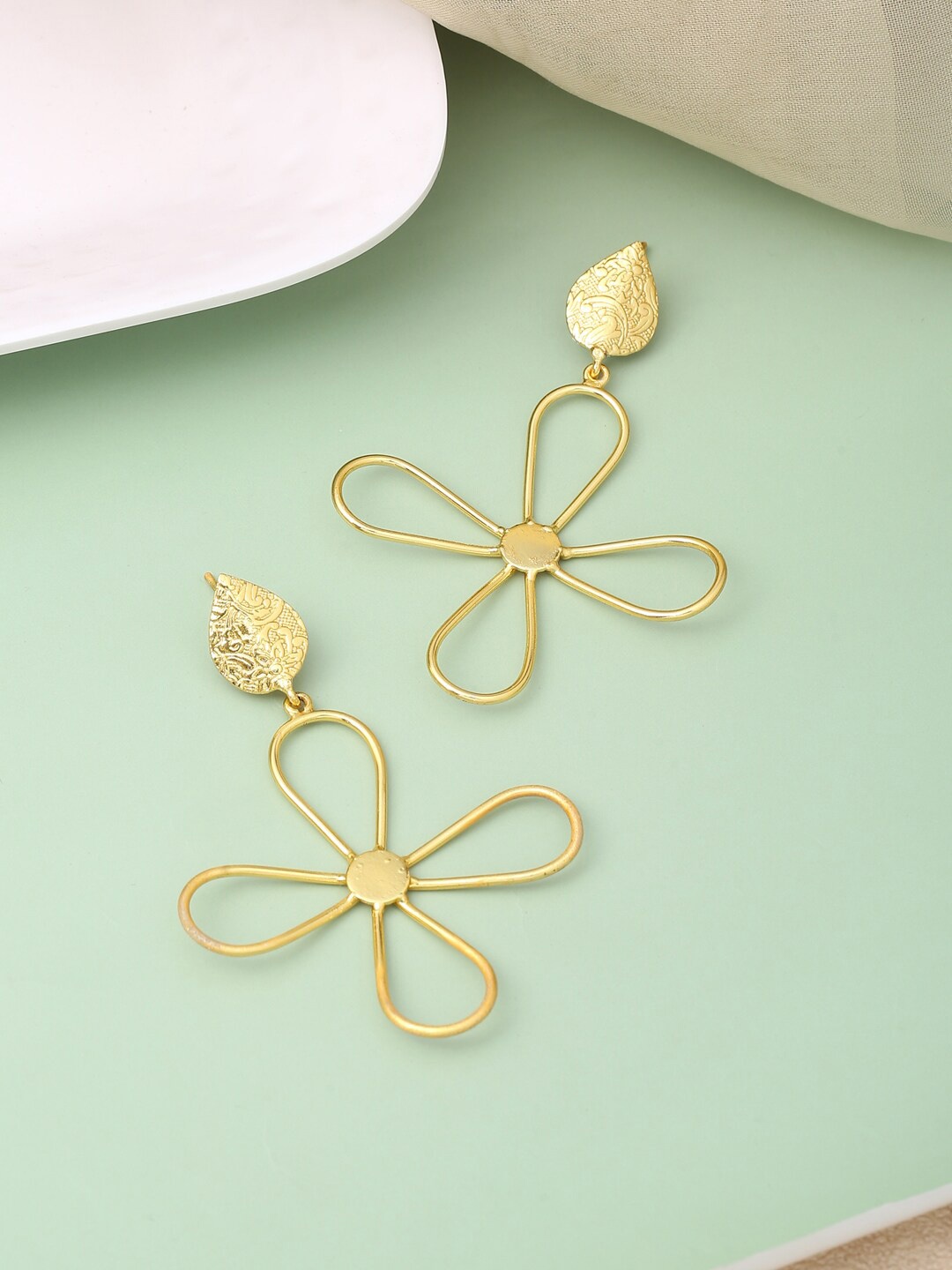 

VIRAASI Gold-Plated Contemporary Floral Drop Earrings
