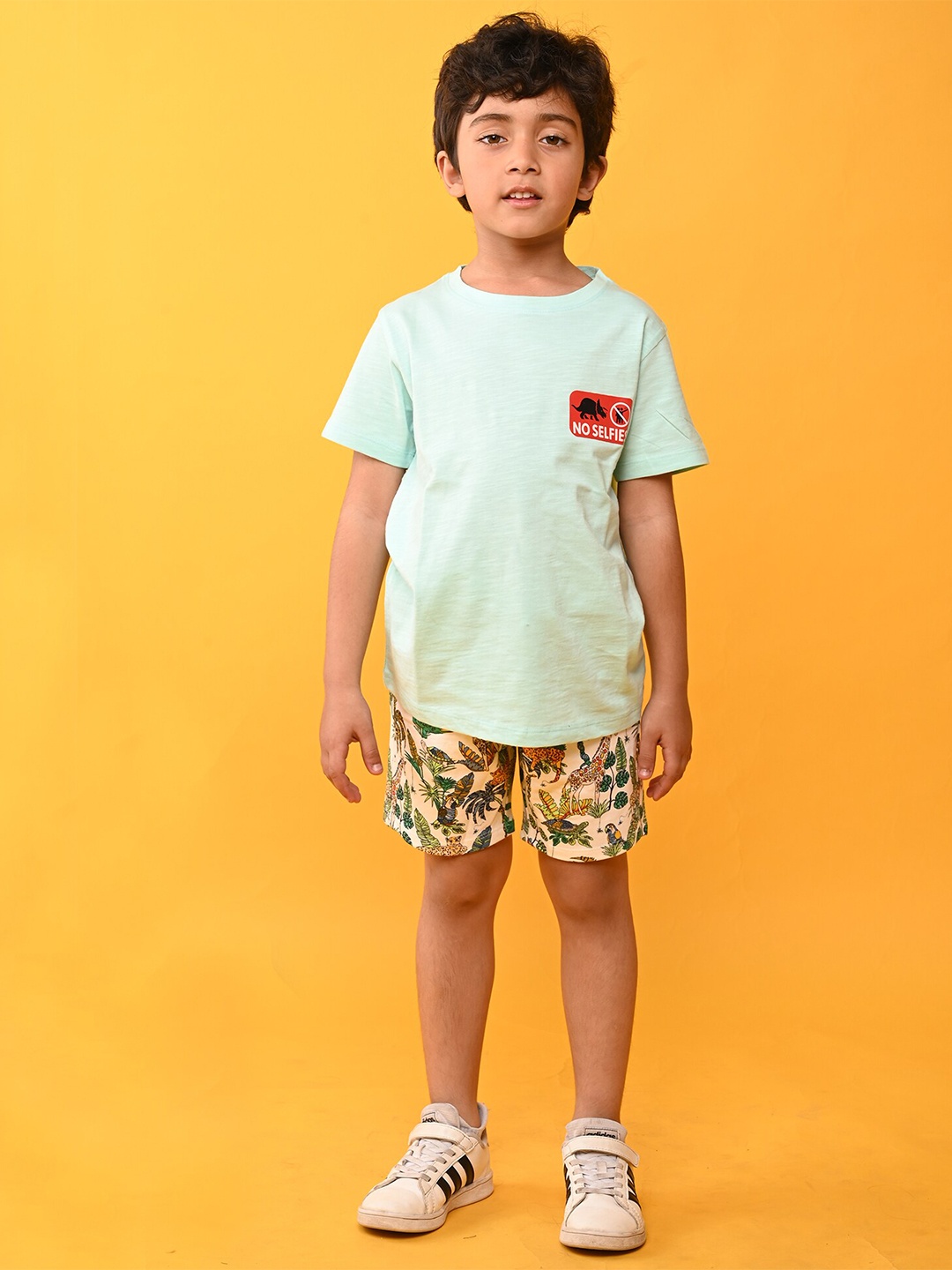 

Anthrilo Boys Printed Cotton T-shirt with Shorts, Sea green
