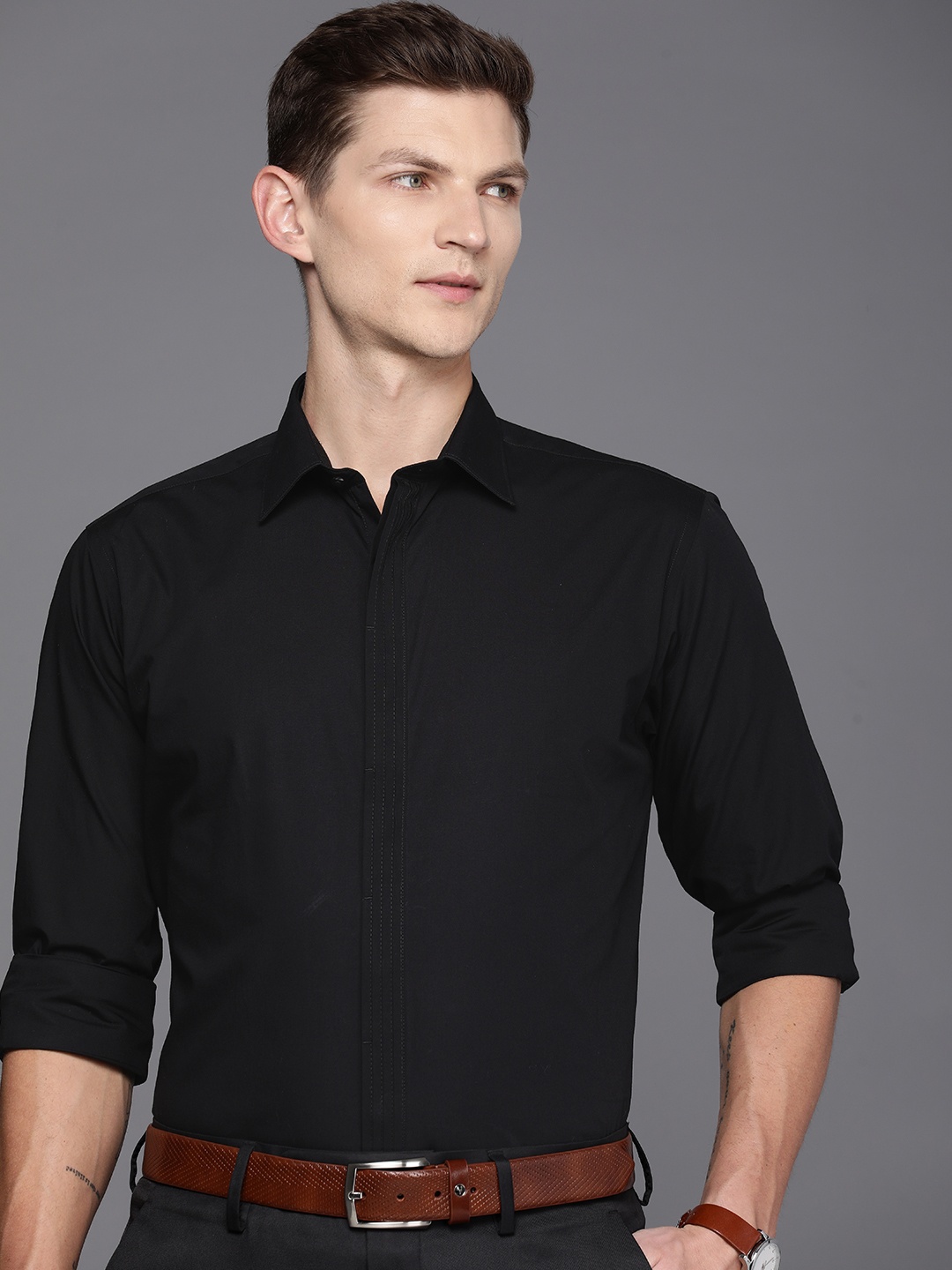 

Raymond Men Slim Fit Pure Cotton Formal Shirt, Black