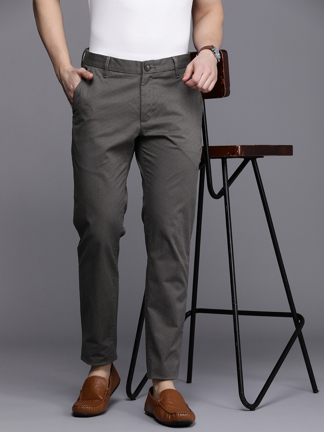 

Raymond Men Printed Slim Fit Chinos Trousers, Charcoal