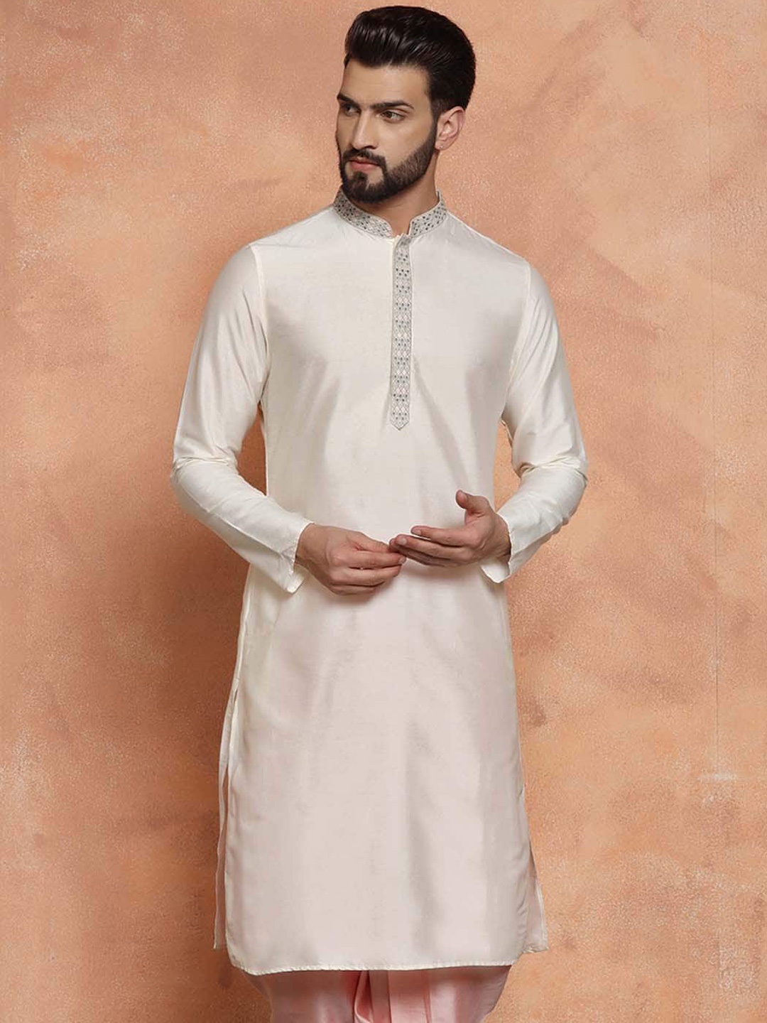 

KISAH Mandarin Collar Thread Work Straight Cotton Kurta, Off white