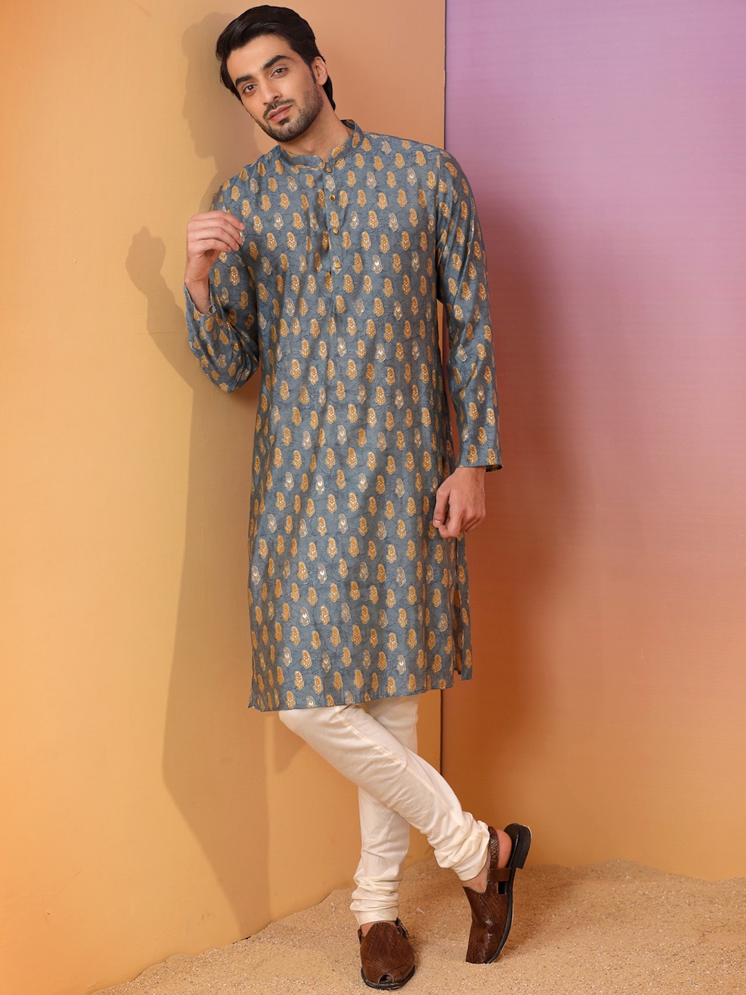 

KISAH Ethnic Motifs Printed Mandarin Collar Kurta, Blue
